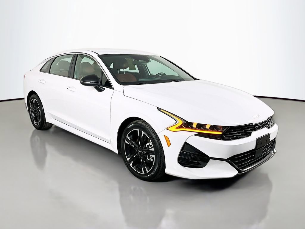 Used 2023 Kia K5 GT-Line w/ GT-Line Premium Package FWD image 4