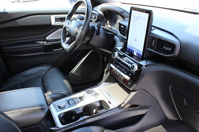 Used 2021 Ford Explorer ST w/ ST Street Pack image 17