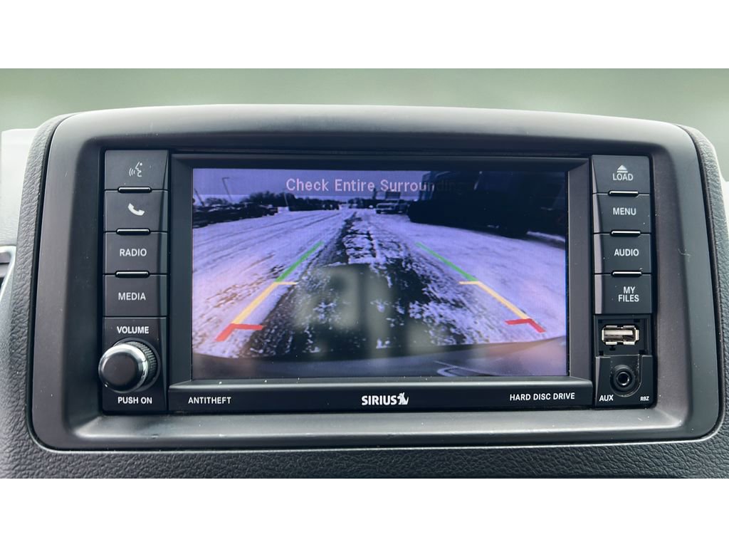 Used 2018 Dodge Grand Caravan SE FWD image 19