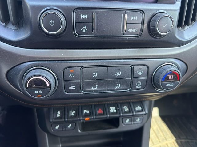 Used 2022 GMC Canyon AT4 w/ Driver Alert Package image 19