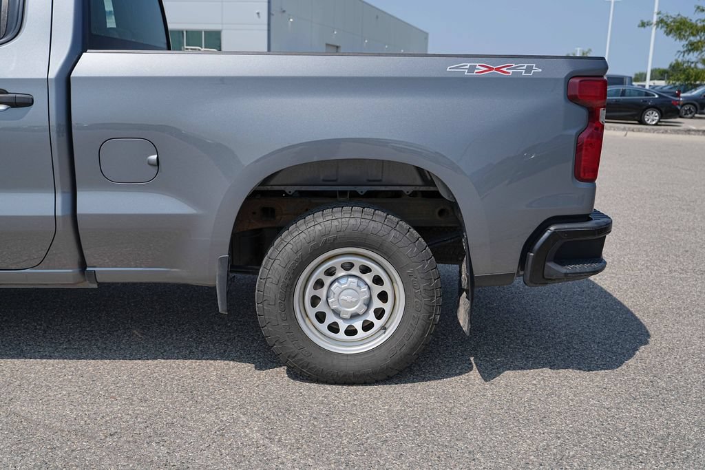 Used 2021 Chevrolet Silverado 1500 W/T w/ WT Fleet Convenience Package AWD/4WD image 12