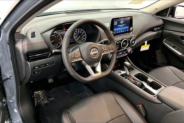 New 2025 Nissan Sentra SR w/ SR Premium Package image 7