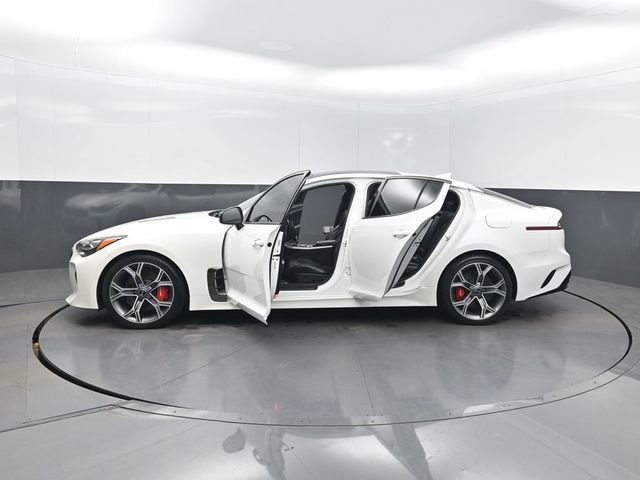 Used 2020 Kia Stinger GT2 image 41