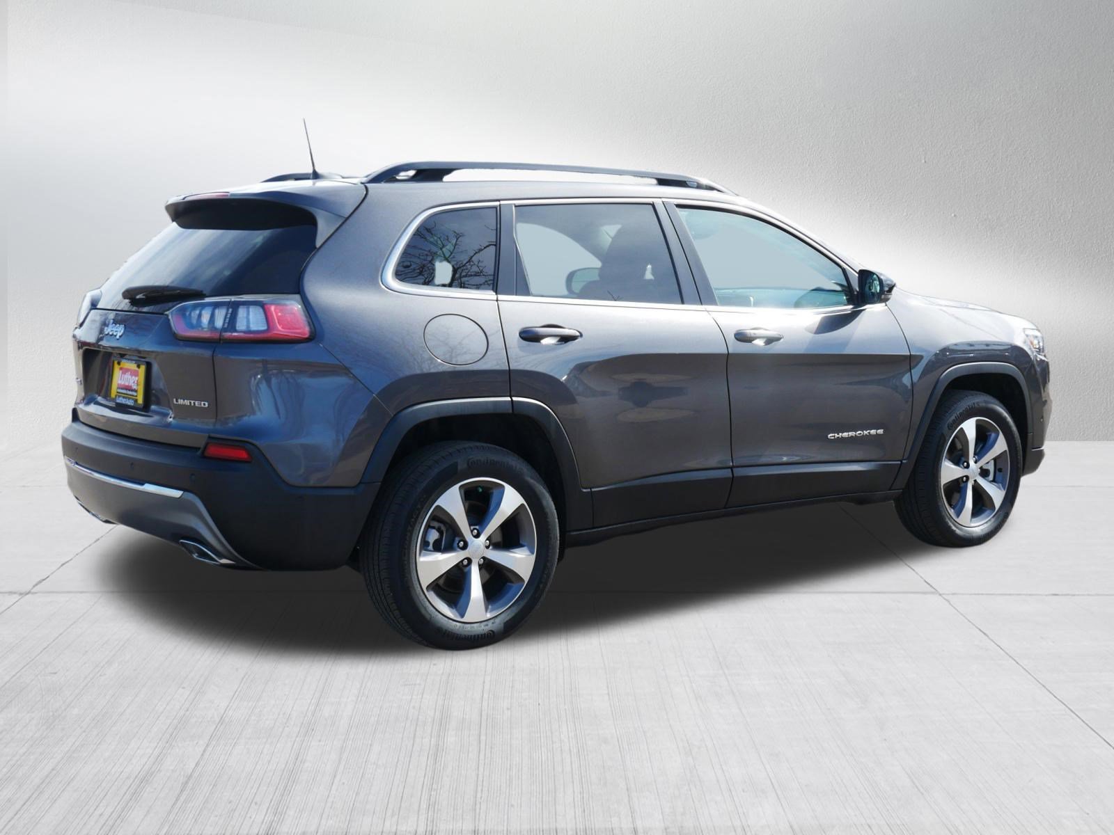 Certified 2022 Jeep Cherokee Limited image 7