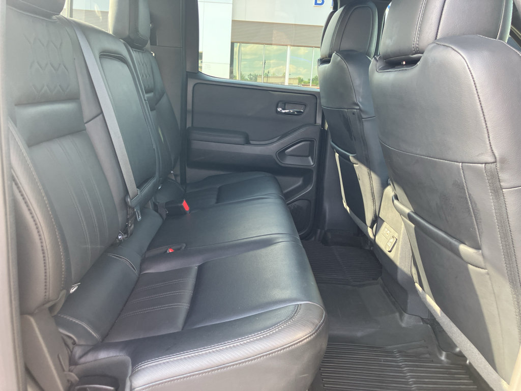 Used 2022 Nissan Frontier PRO-4X w/ Pro-4X Premium Package AWD/4WD image 36