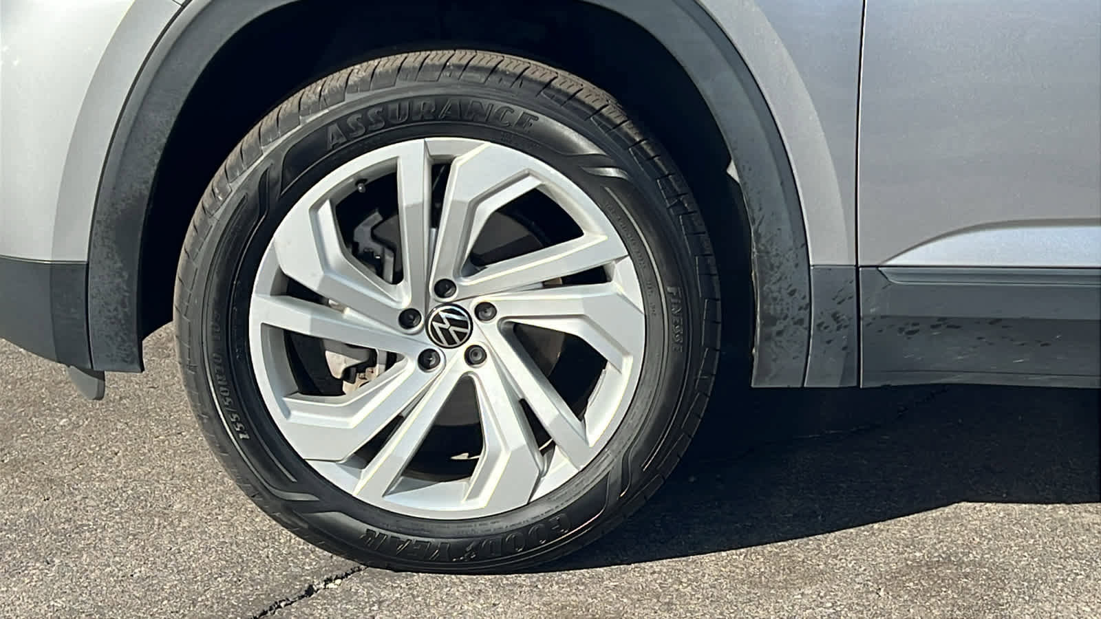 Used 2021 Volkswagen Atlas SE image 9