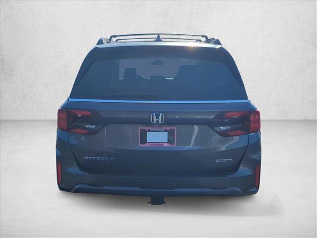 New 2026 Honda Odyssey Touring image 8