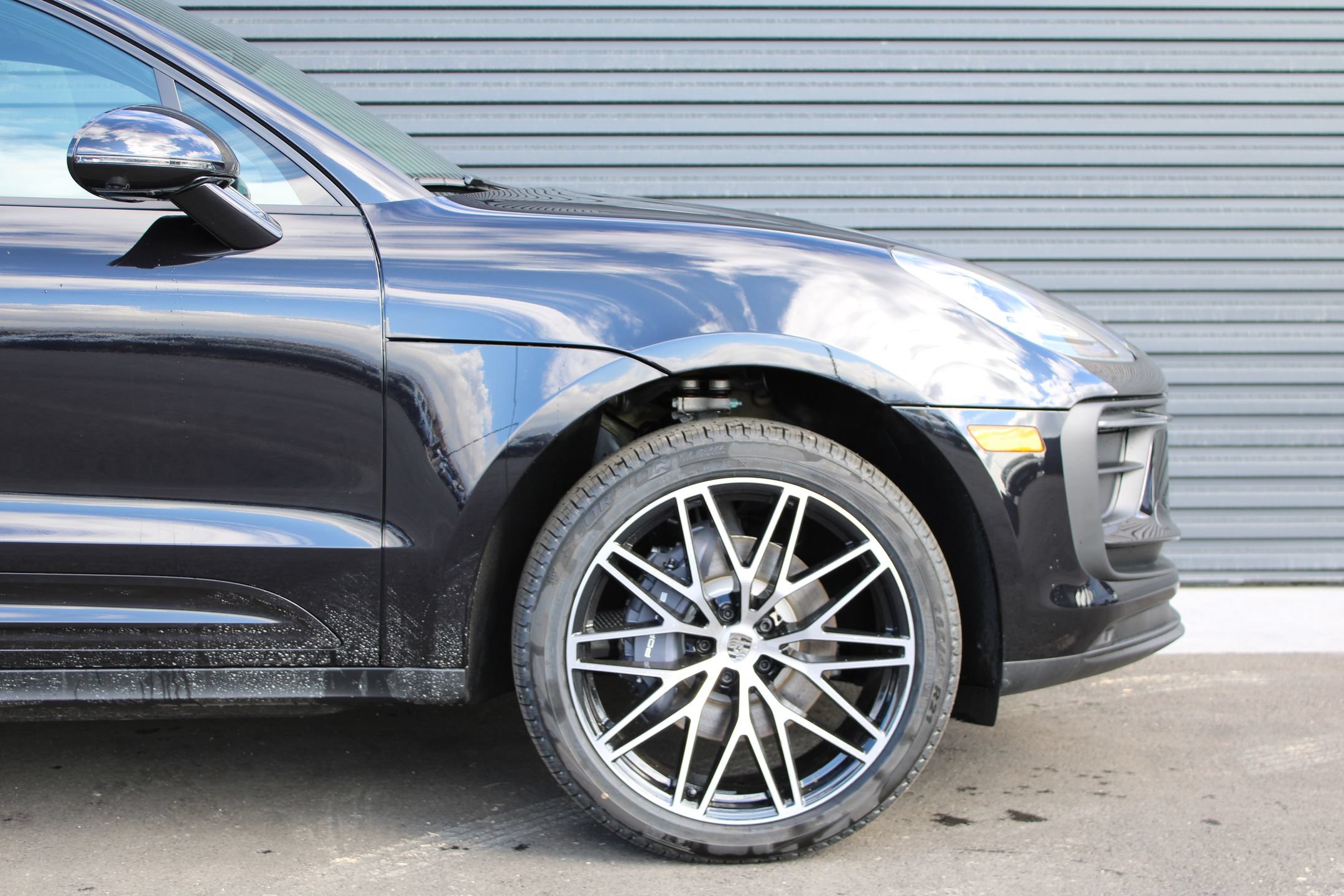 New 2026 Porsche Macan AWD/4WD image 11