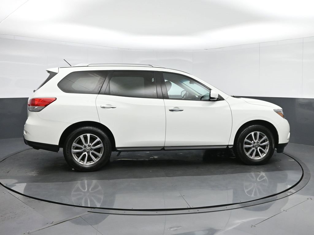 Used 2015 Nissan Pathfinder S image 8