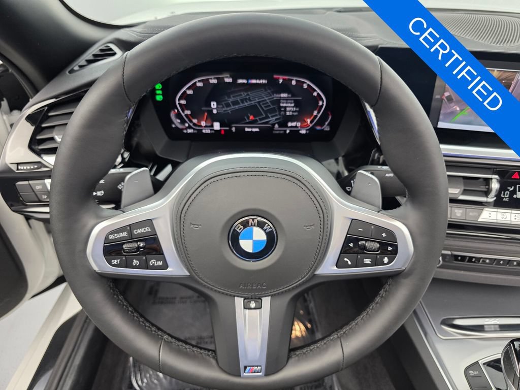 Certified 2026 BMW Z4 M40i RWD image 17