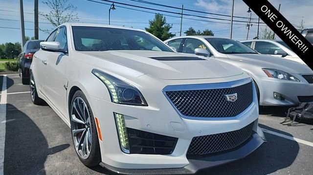 Used 2018 Cadillac CTS V w/ Carbon Fiber Package RWD image 1