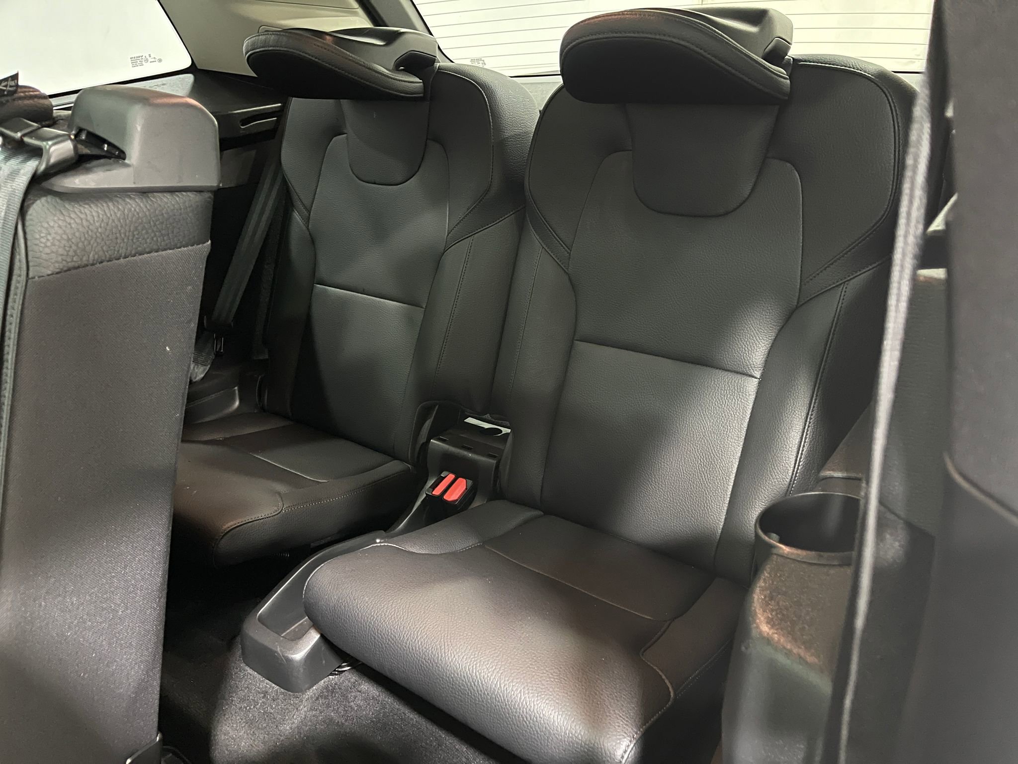 Used 2021 Volvo XC90 T6 Momentum w/ Advanced Package AWD/4WD image 32