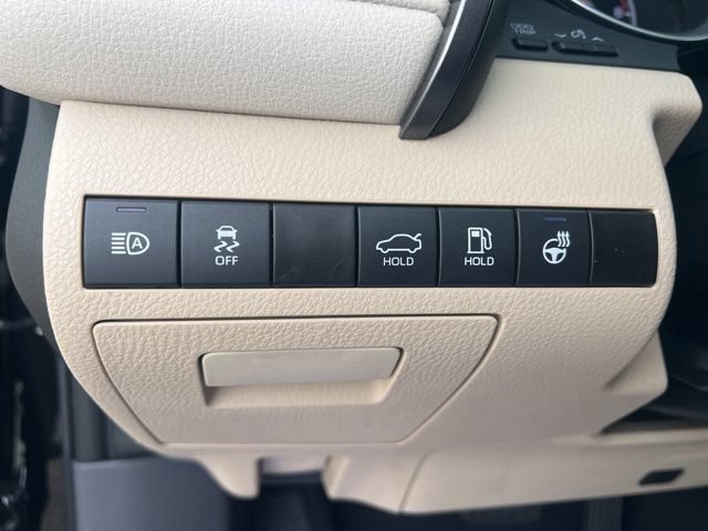 Used 2024 Toyota Camry XLE w/ Cold Weather Package AWD/4WD image 24
