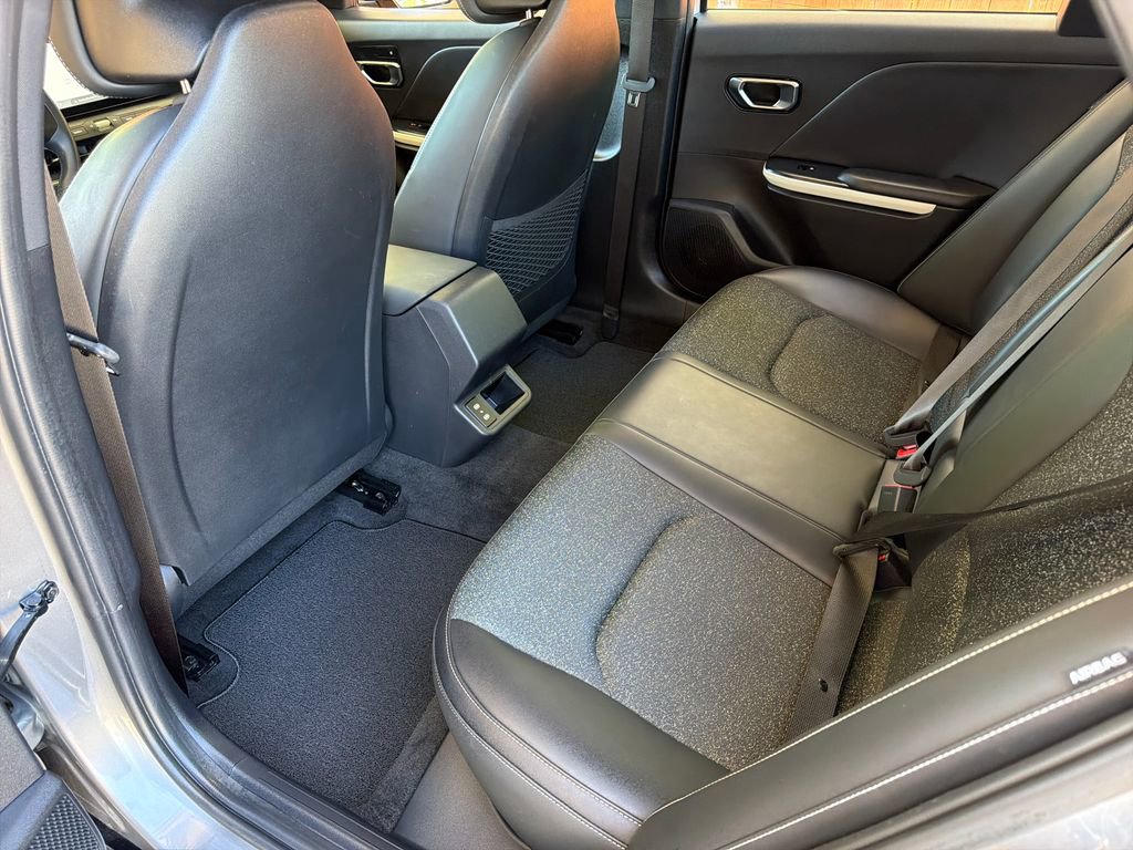 Used 2025 Kia K4 GT-Line image 30