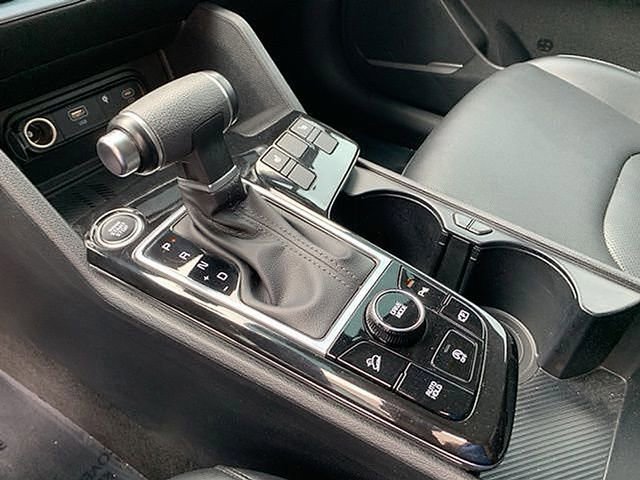 Used 2023 Kia Sportage EX image 31