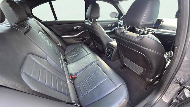Used 2023 BMW 330e xDrive w/ M Sport Package image 25