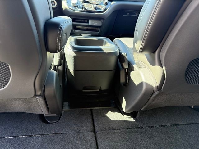 New 2026 Chrysler Pacifica Select image 26