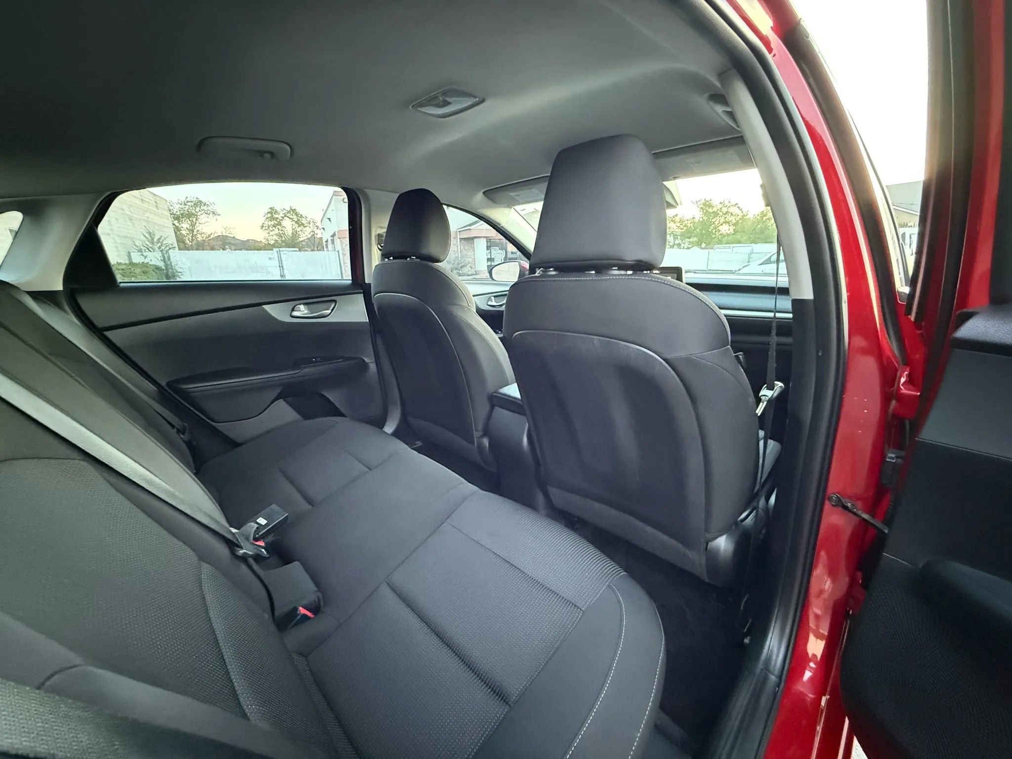 Used 2021 Kia Forte LXS FWD image 14