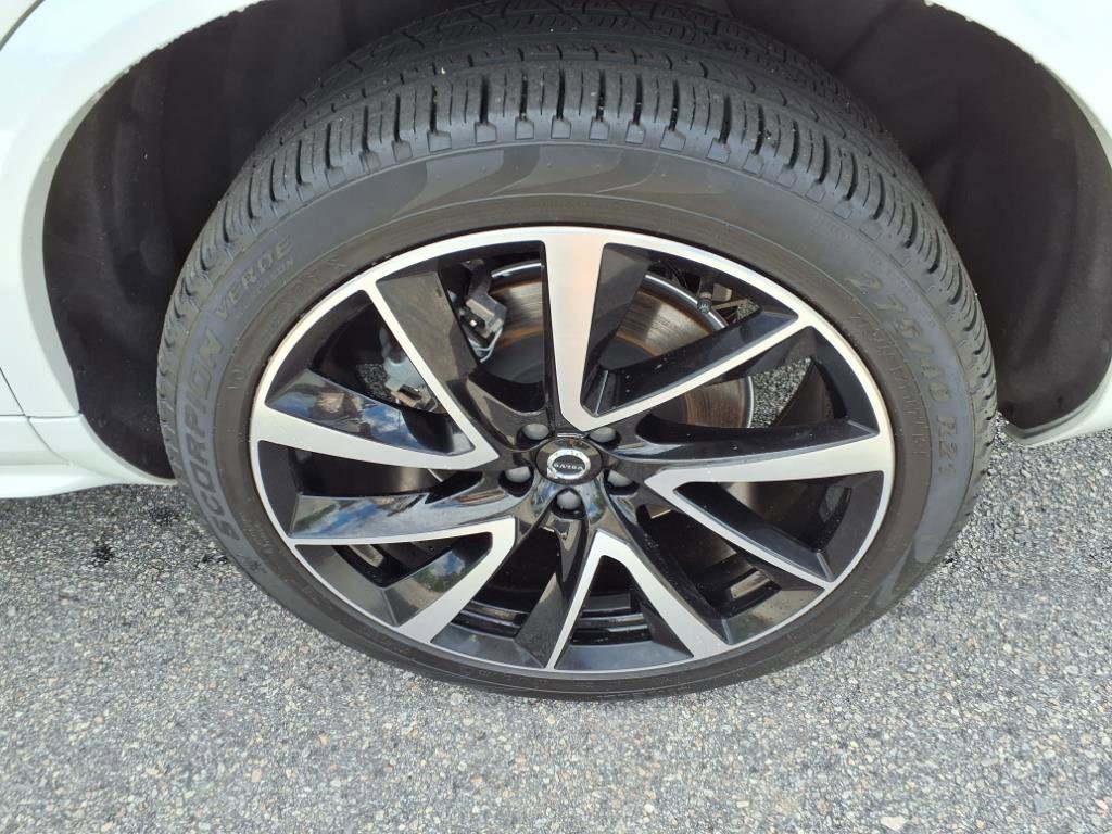 Certified 2023 Volvo XC90 T8 Plus w/ Protection Package Premier image 38