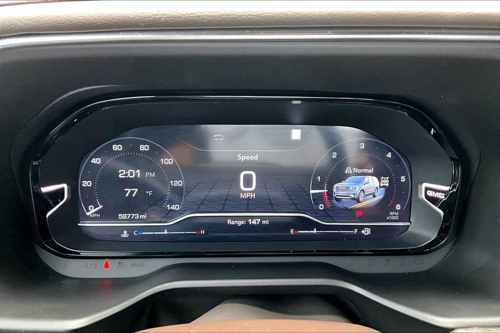 Used 2022 GMC Yukon Denali w/ Denali Premium Package AWD/4WD image 13