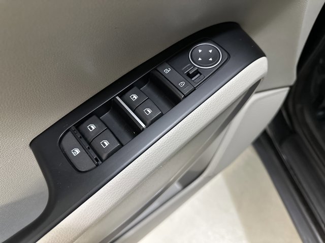 Used 2024 Kia Soul LX image 18