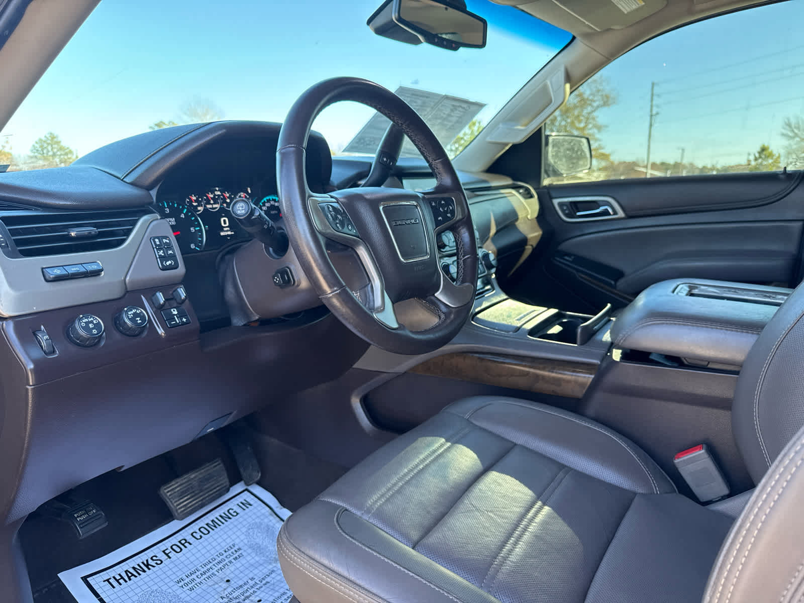 Used 2019 GMC Yukon Denali w/ Denali Ultimate Package image 16