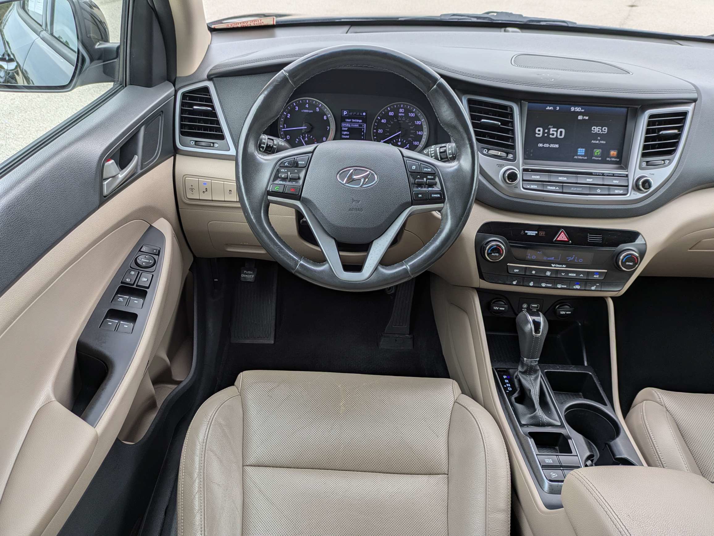 Used 2018 Hyundai Tucson Limited FWD image 17