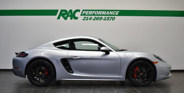 Used 2018 Porsche 718 Cayman S RWD image 5