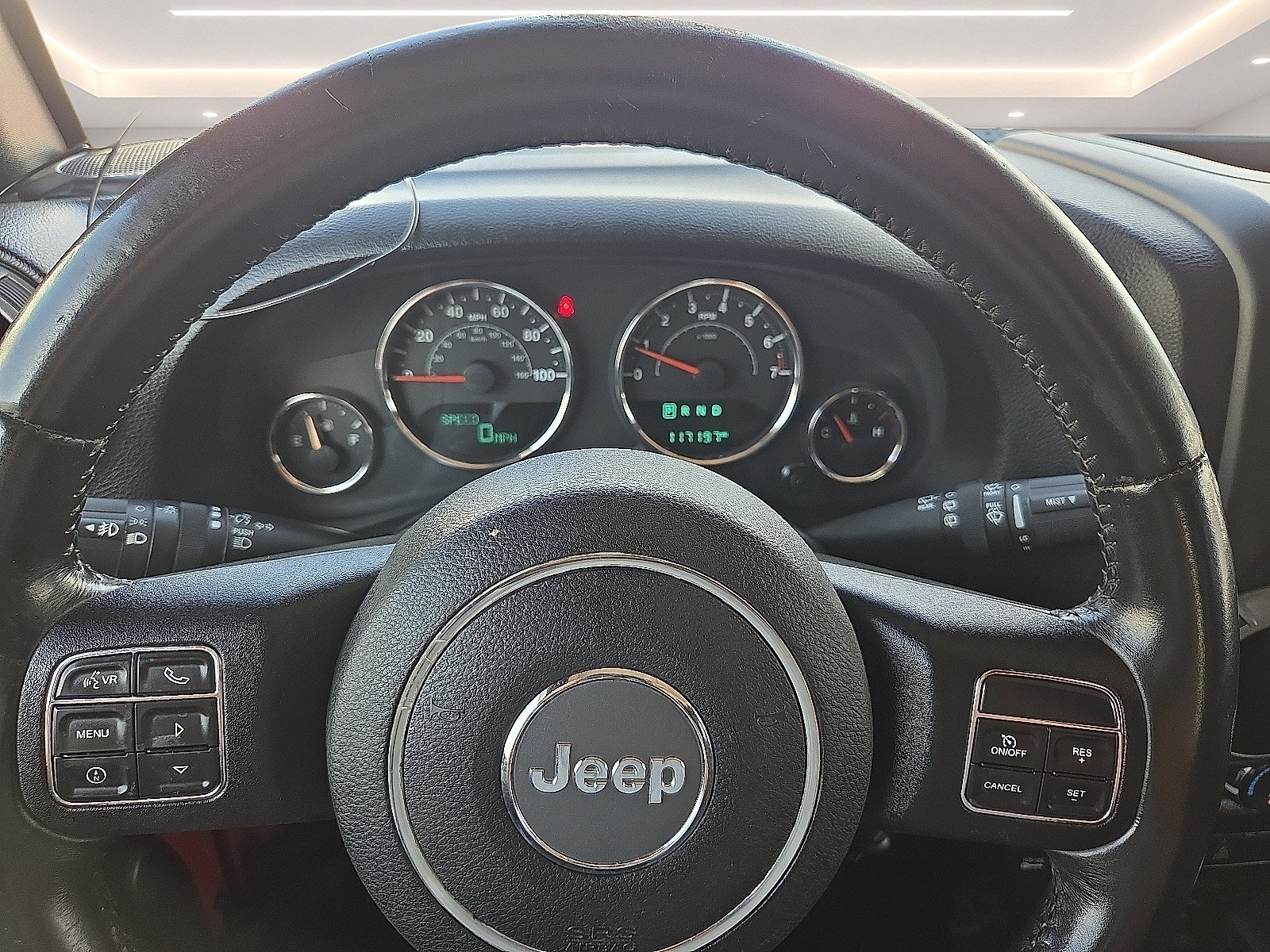 Used 2015 Jeep Wrangler Unlimited Sport w/ Connectivity Group AWD/4WD image 4