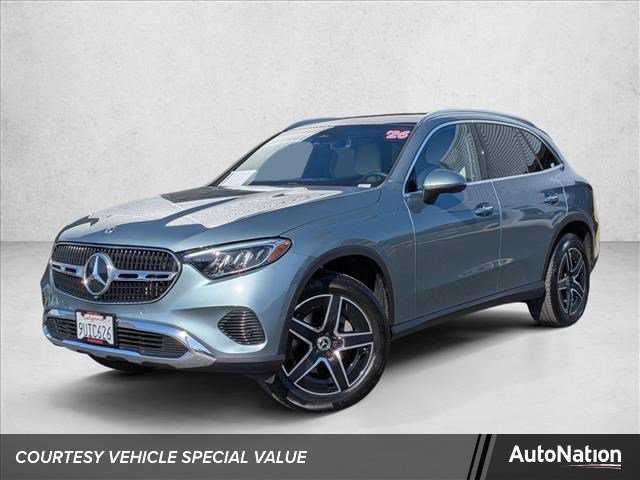 Certified 2026 Mercedes-Benz GLC 300 image 1