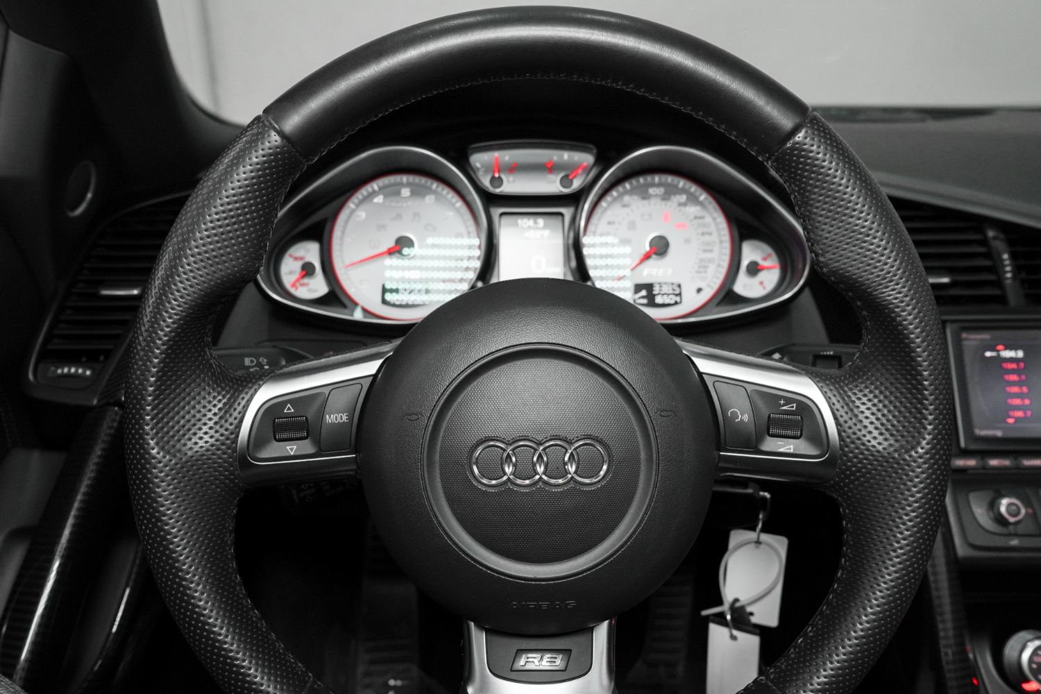 Used 2012 Audi R8 V10 image 52