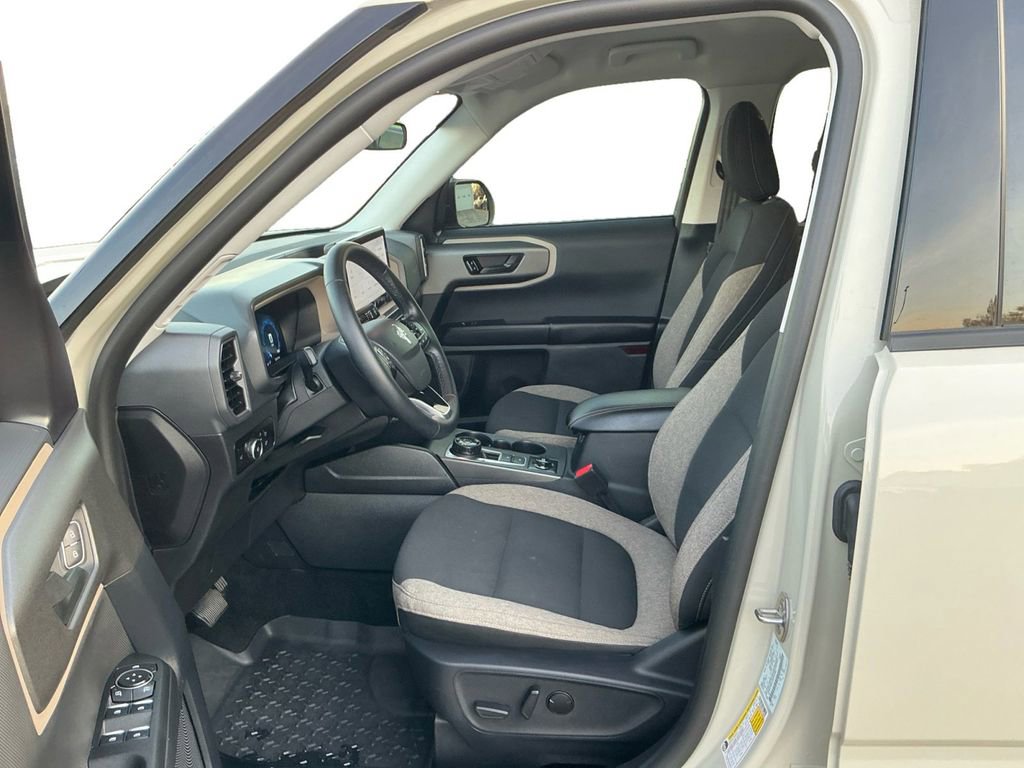 Used 2025 Ford Bronco Sport Big Bend w/ Convenience Package image 14