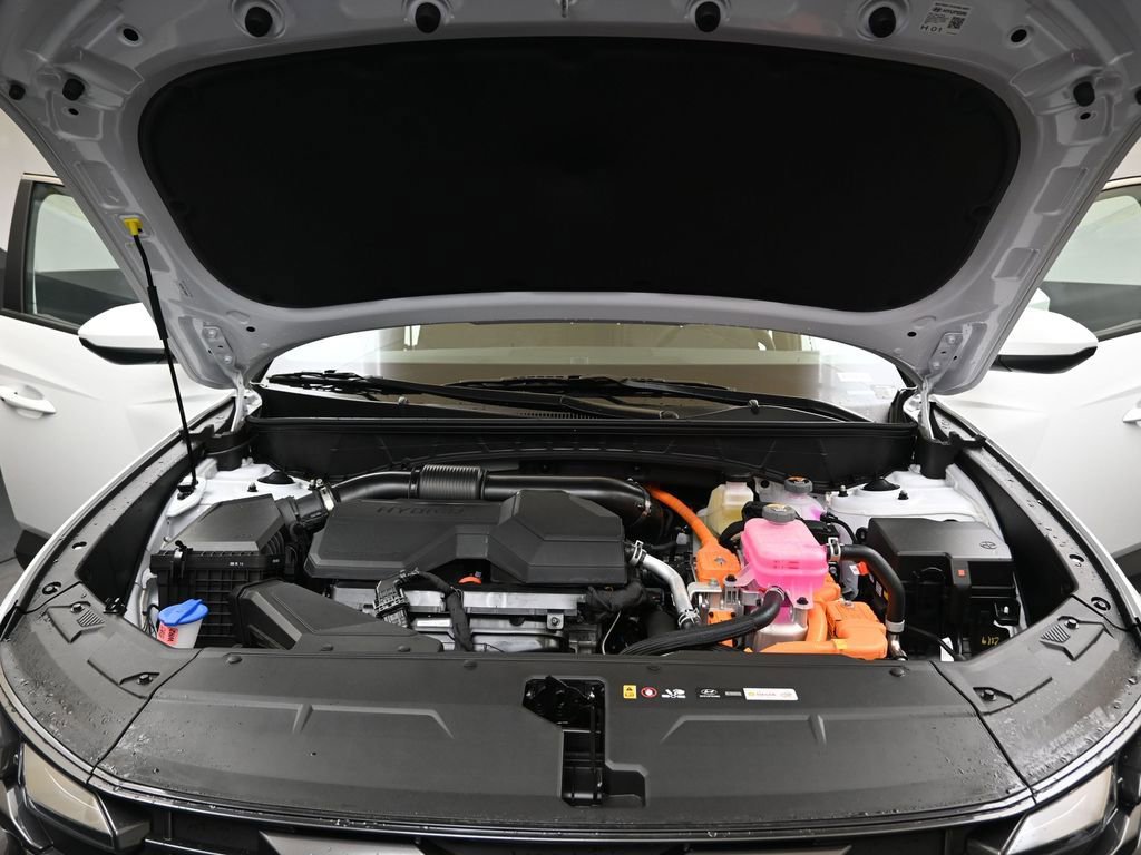 New 2026 Hyundai Tucson Blue SE image 9