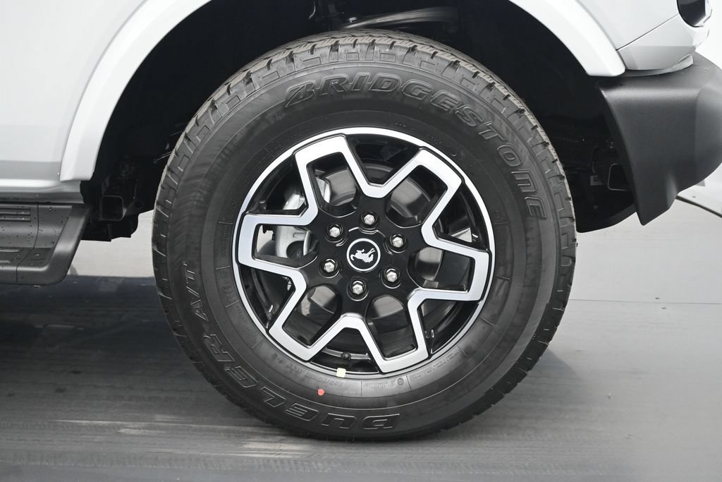 New 2026 Ford Bronco Outer Banks AWD/4WD image 22