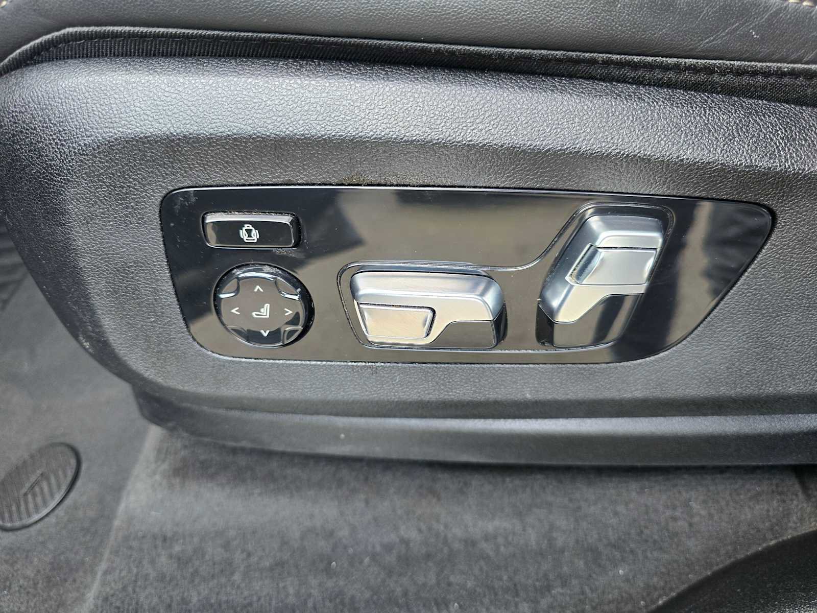 Used 2024 BMW X5 xDrive40i image 24