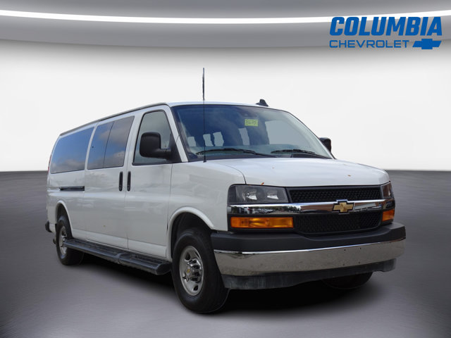 Used 2025 Chevrolet Express 3500 LT w/ LT Preferred Equipment Group RWD image 1