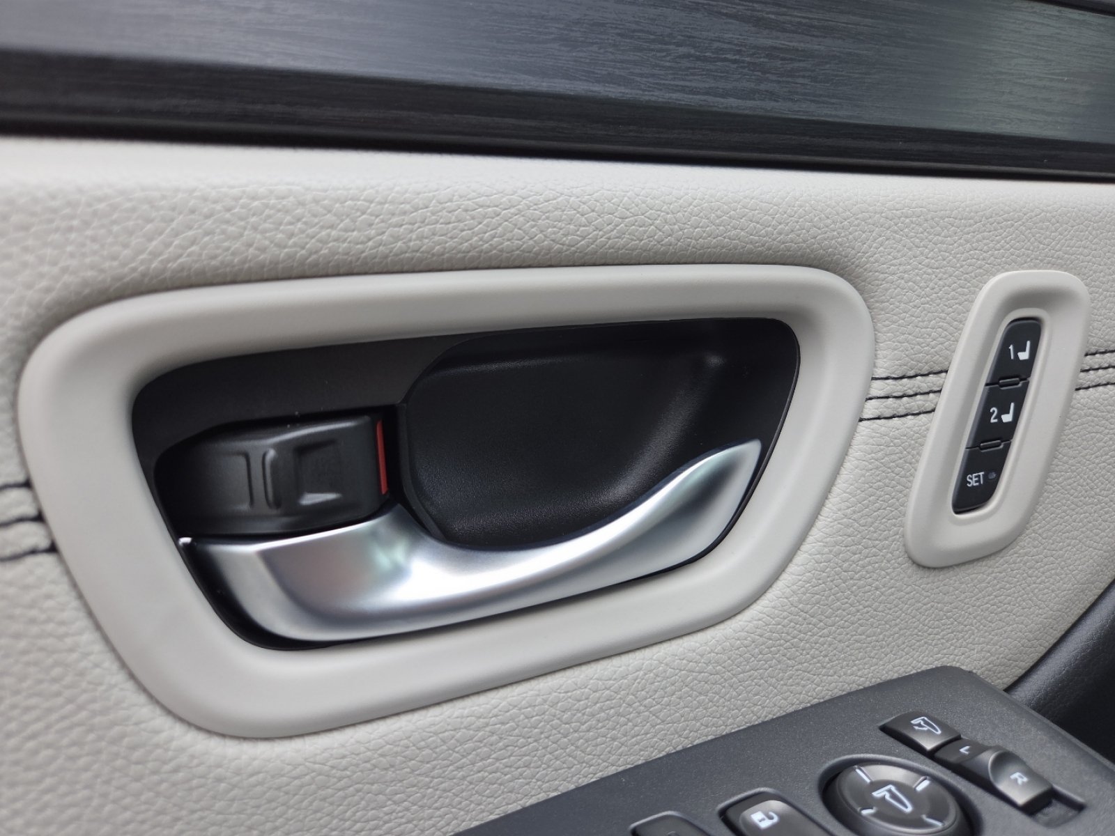 New 2026 Honda Pilot Touring image 6