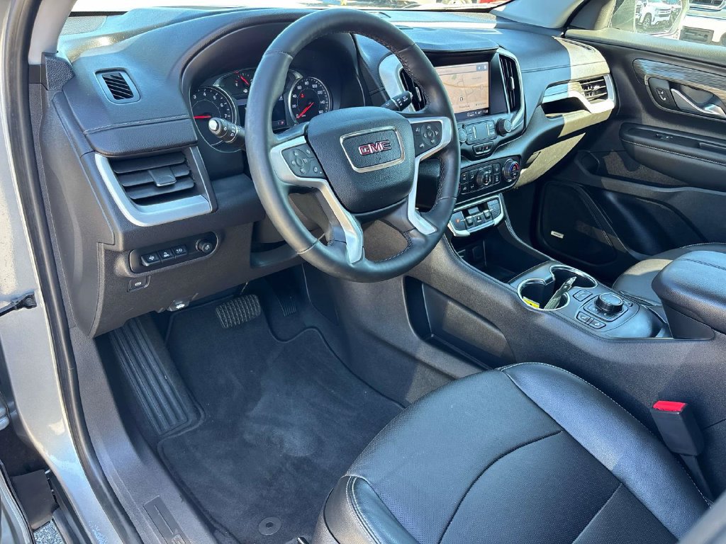 Used 2023 GMC Terrain SLT w/ Infotainment Package II AWD/4WD image 14
