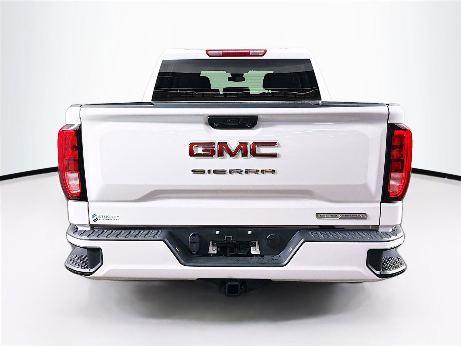 Used 2024 GMC Sierra 1500 Elevation AWD/4WD image 6