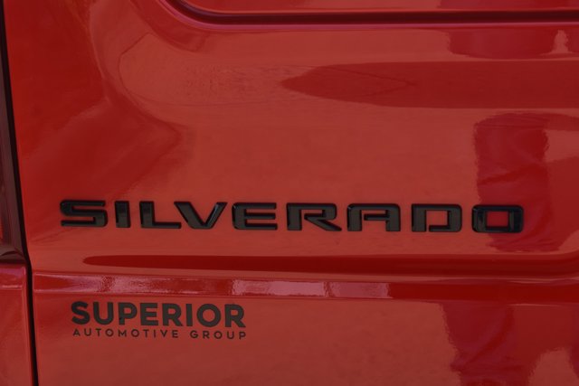 New 2026 Chevrolet Silverado 1500 Custom w/ LPO, Dark Essentials Package AWD/4WD image 7