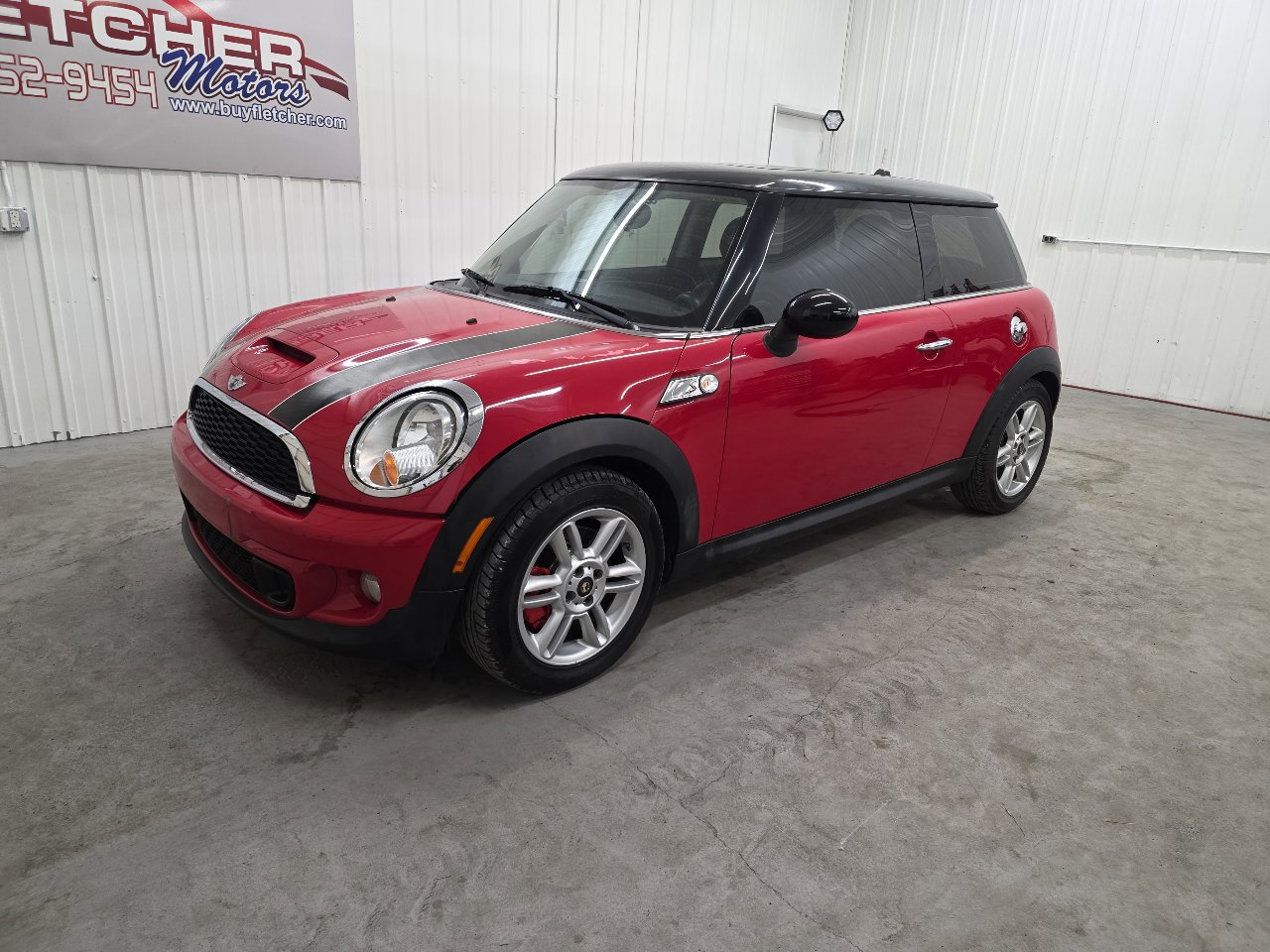 Used 2011 MINI Cooper S image 2