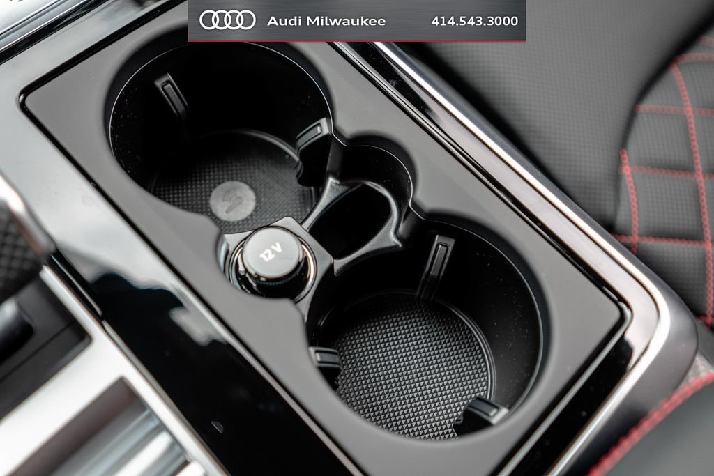 New 2026 Audi SQ7 Prestige AWD/4WD image 33