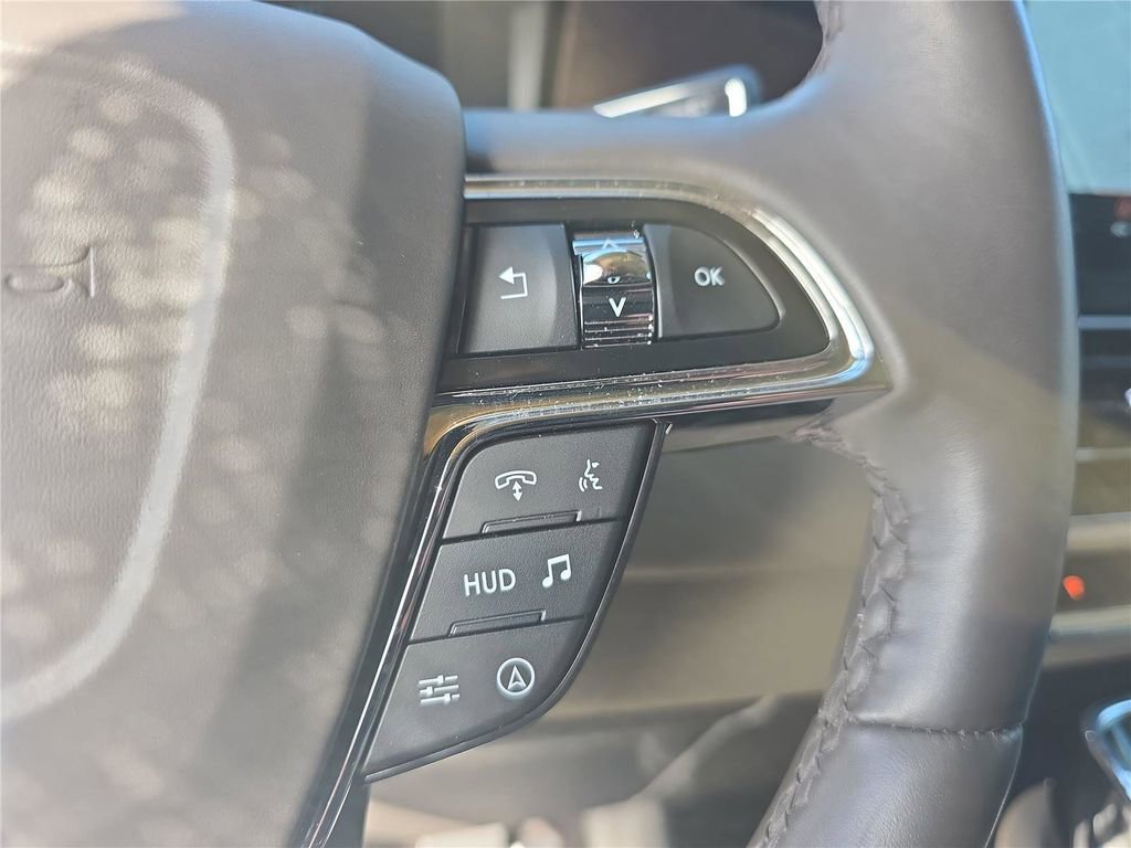 Used 2024 Lincoln Navigator Reserve image 27