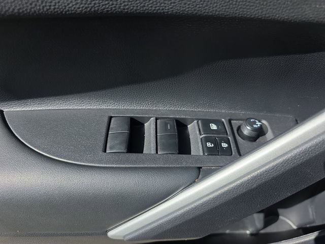 Used 2024 Toyota Corolla Cross XLE w/ Convenience Package image 38