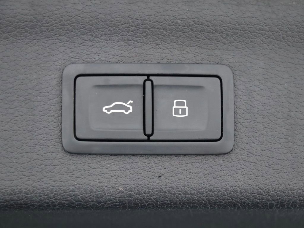 Used 2021 Audi Q3 2.0T Premium Plus w/ Premium Plus Package image 35