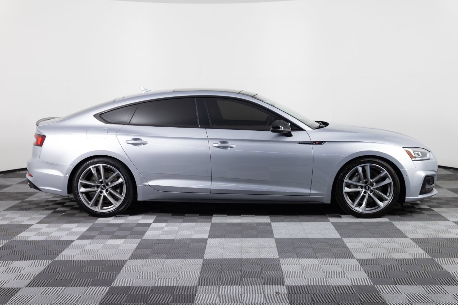 Used 2019 Audi A5 2.0T Prestige w/ Black Optic Plus Package AWD/4WD image 9