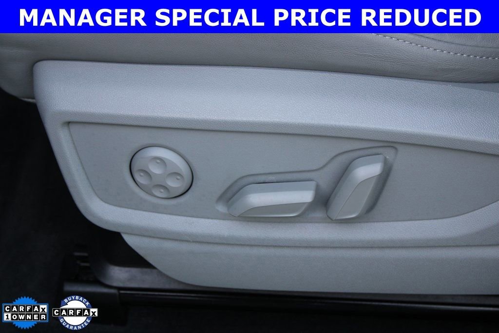 Used 2024 Audi Q5 2.0T Prestige w/ Prestige Package image 12