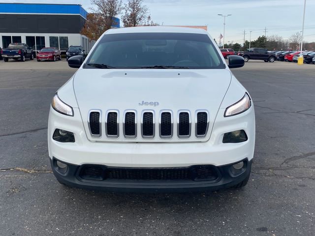 Used 2017 Jeep Cherokee Sport image 12