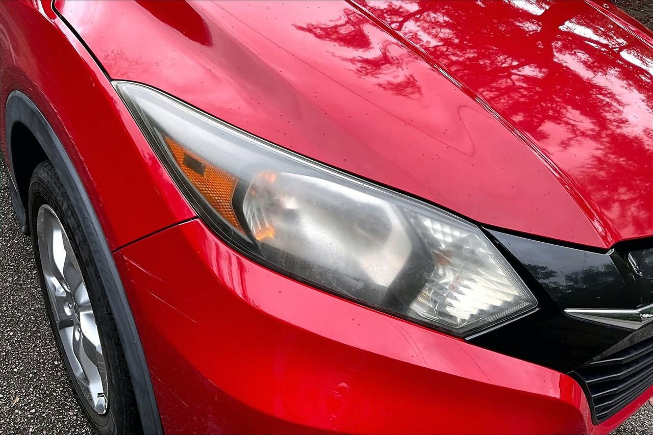 Used 2016 Honda HR-V EX image 32