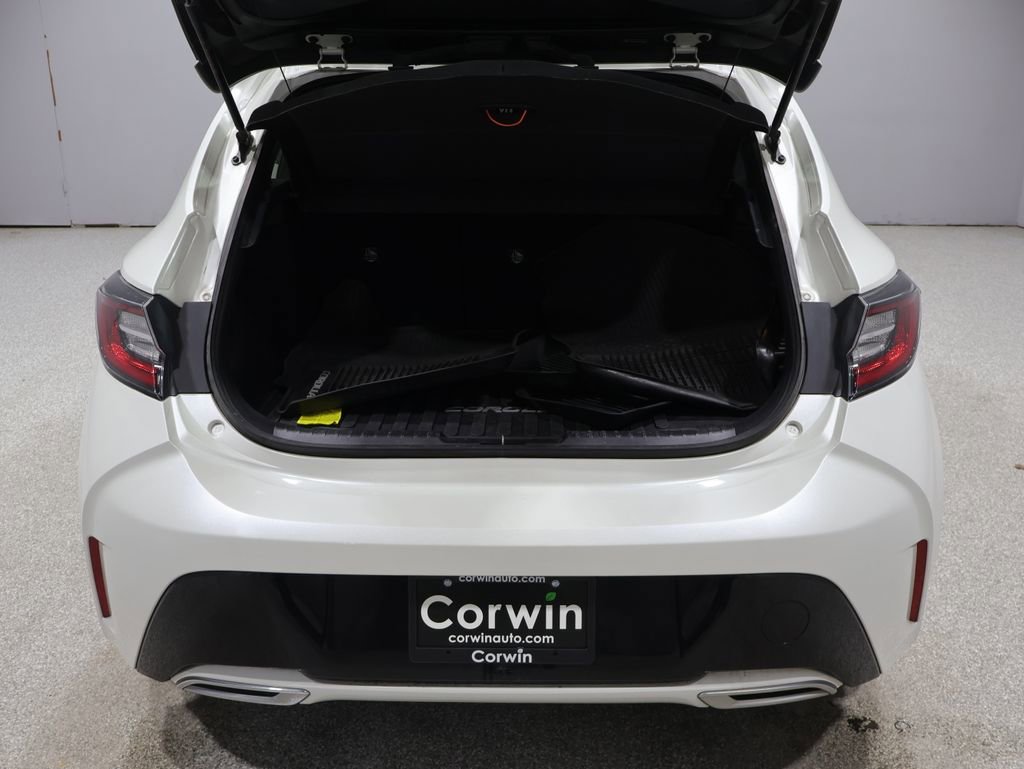 Used 2019 Toyota Corolla SE FWD image 19